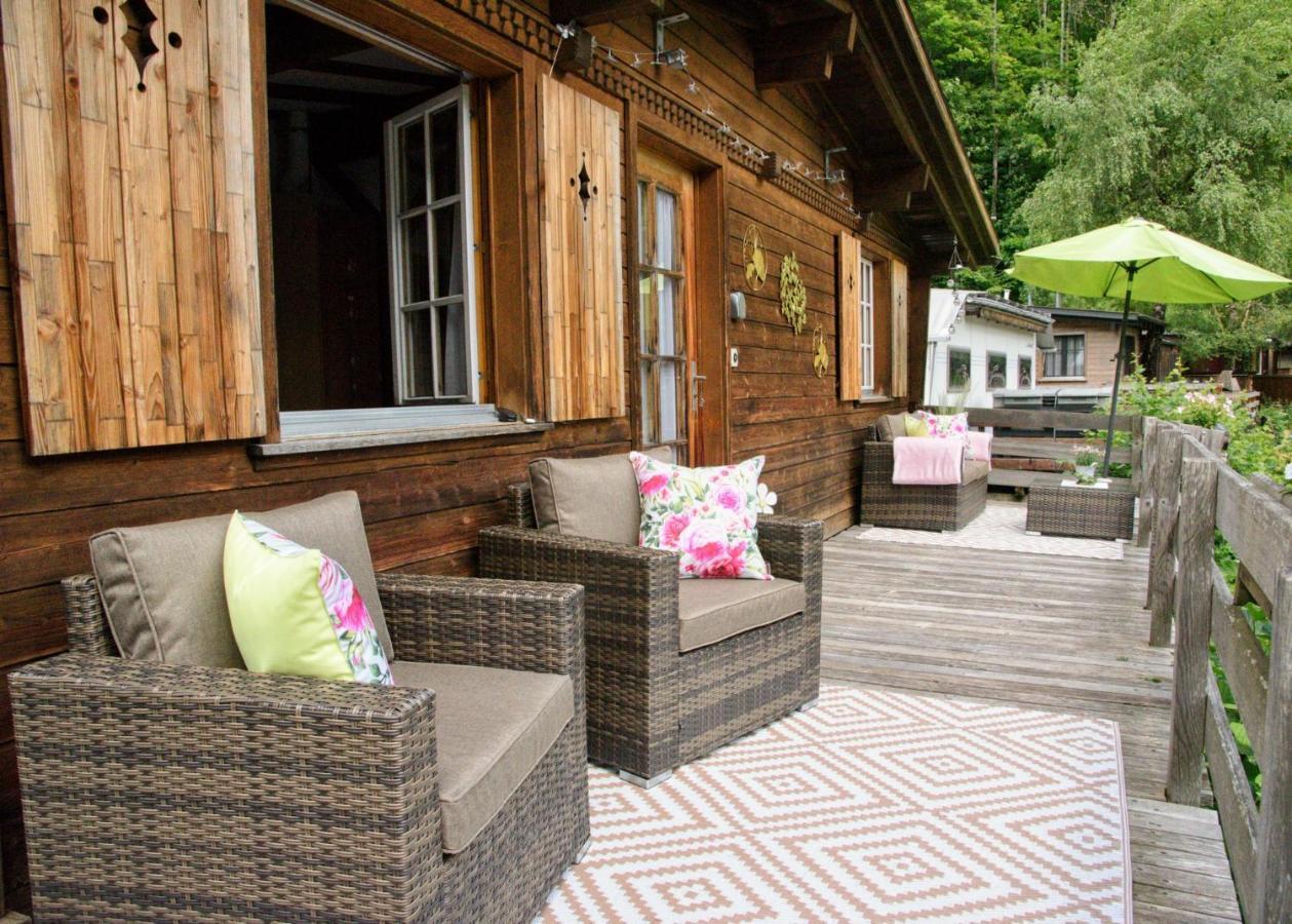 Vila Spellbound A Romantic Hideaway For Adults Aged 18-35 Lauterbrunnen Exteriér fotografie